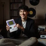 Retro Tech Kings Say Old Gadgets Beat New